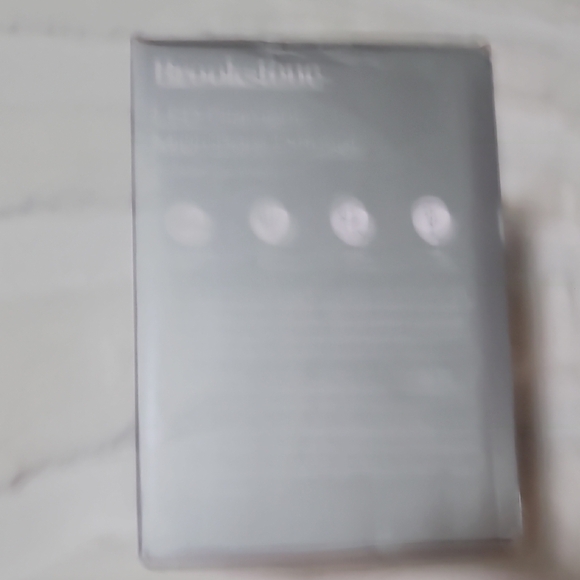 Brookstone LED Filament Microprose Diffuser - Black - Picture 6 of 7